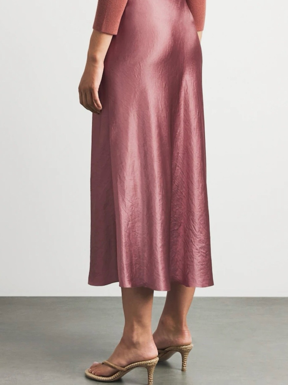 Vince Satin Midi Slip Skirt in Dusty Rose size S - Picture 2 of 14
